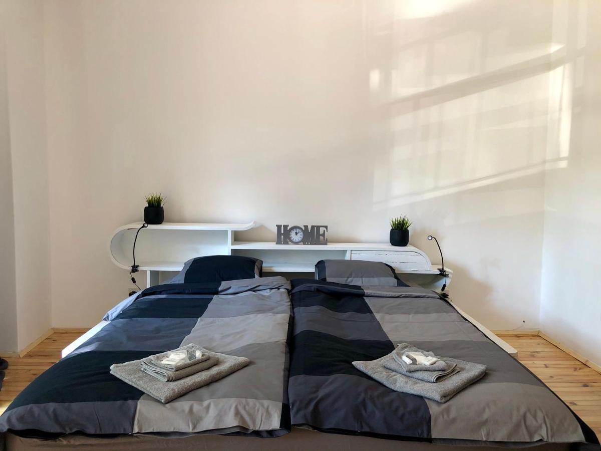 Spacious Modern Vintage Flat In The Heart Of * Sofia
