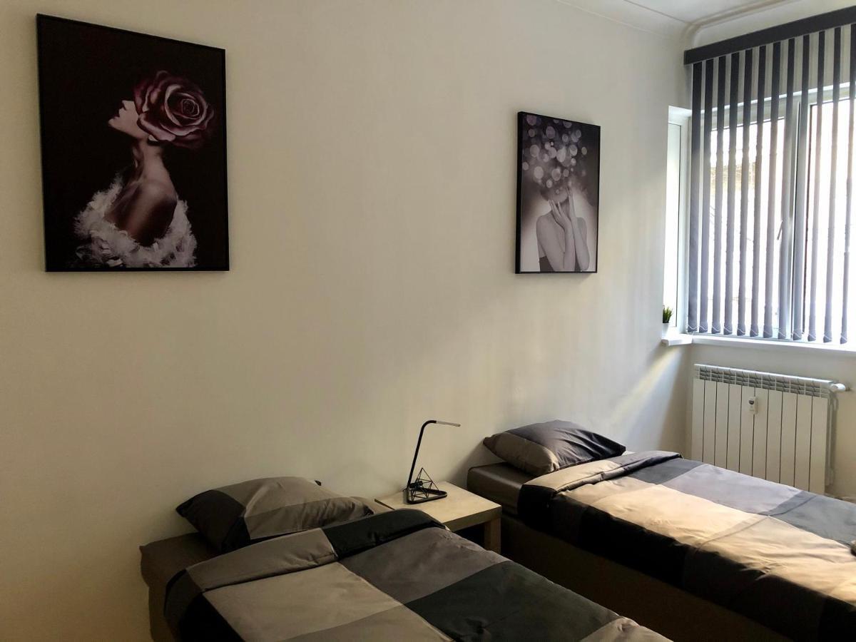 Apartment Spacious Modern Vintage Flat In The Heart Of